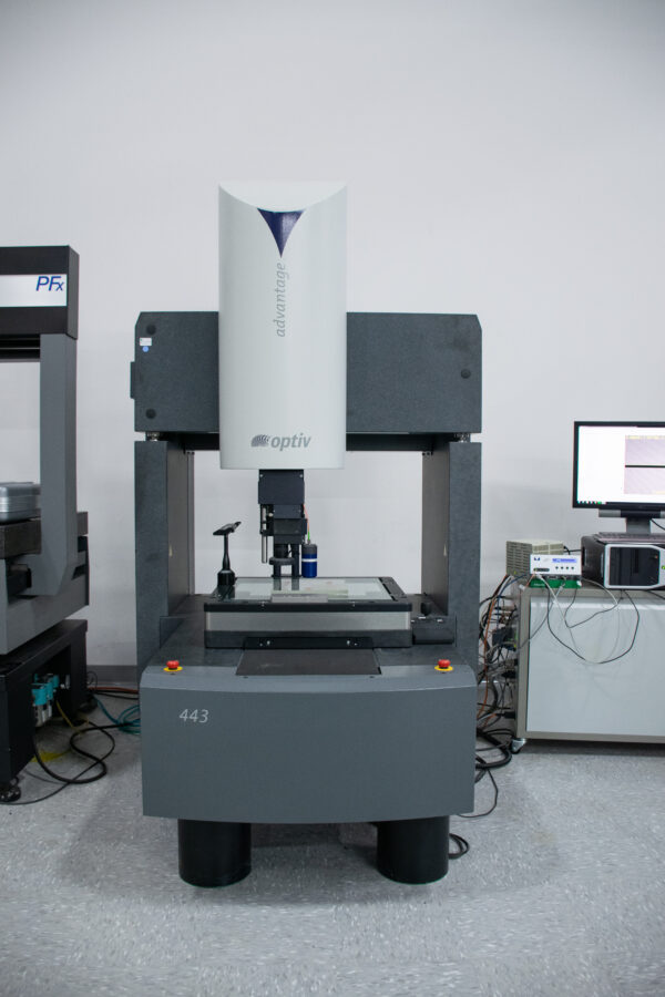 B&S Optiv Advantage 443 Multi-Sensor Optical Measuring System
