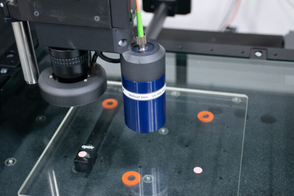B&S Optiv Advantage 443 Multi-Sensor Optical Measuring System - Image 3