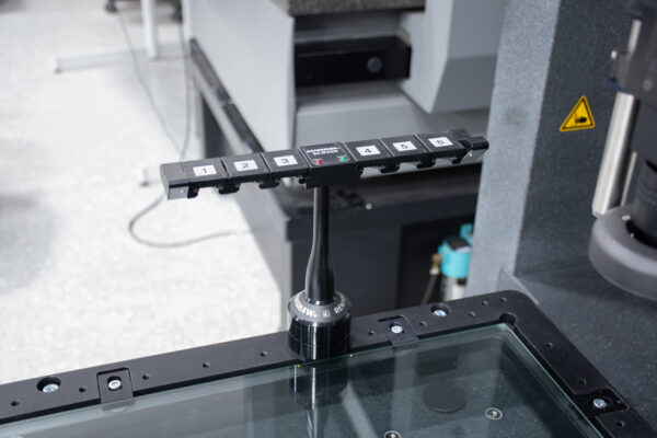 B&S Optiv Advantage 443 Multi-Sensor Optical Measuring System - Image 6