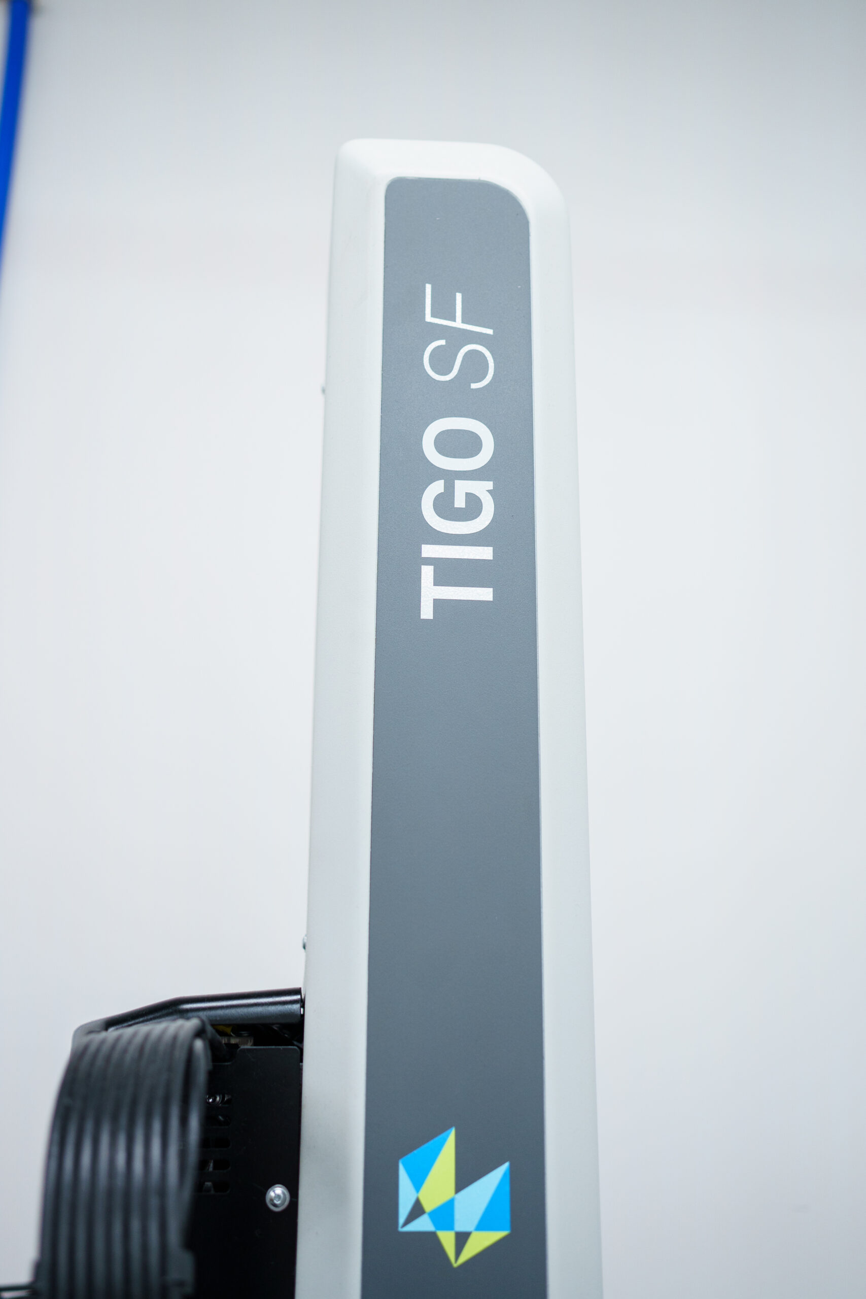 Hexagon Tigo 565 SF - Image 3